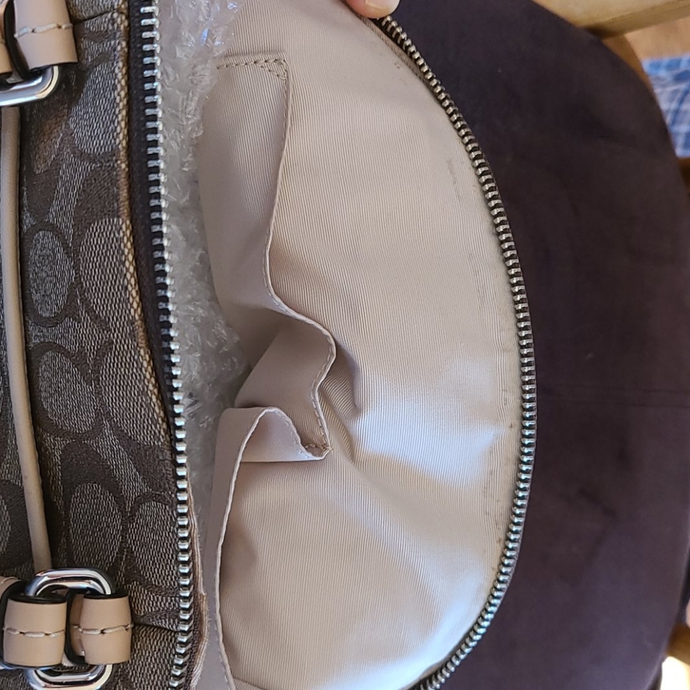 Coach Handbag - Picture 10 of 10